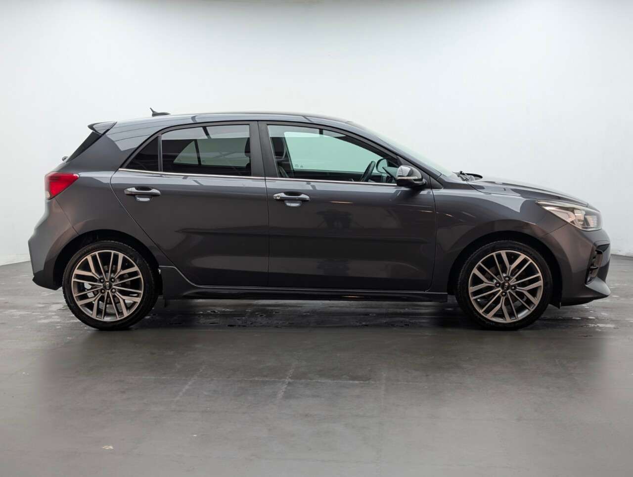 2018 KIA RIO 2018 KIA RIO