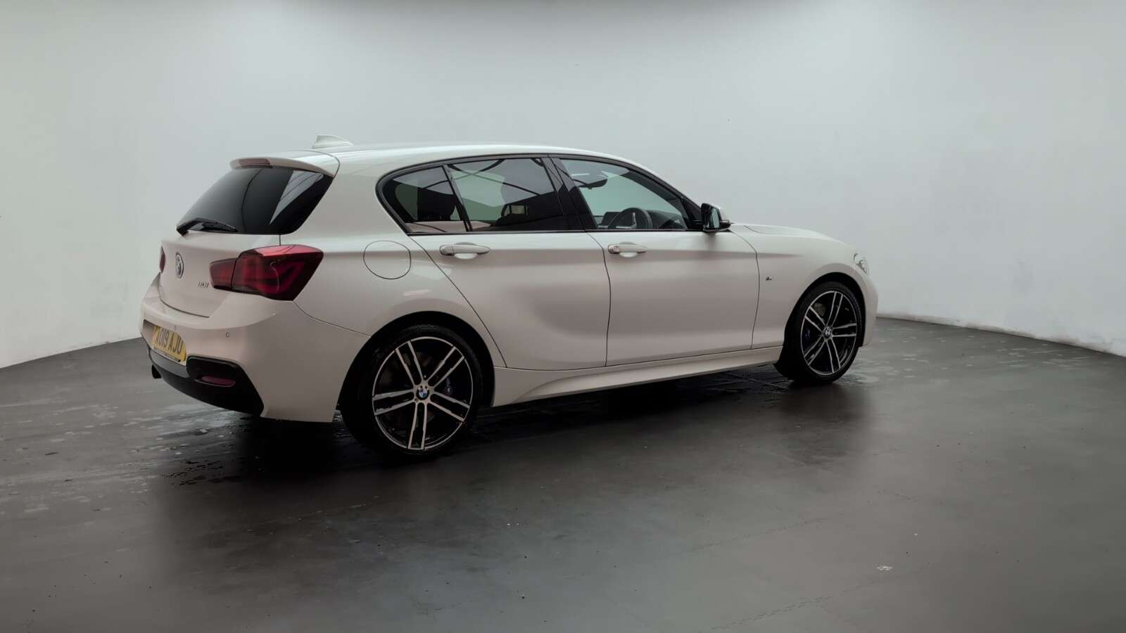 2019 BMW 1 SERIES 2019 BMW 1 SERIES