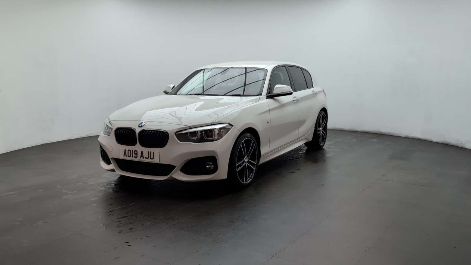 2019 BMW 1 SERIES 2019 BMW 1 SERIES