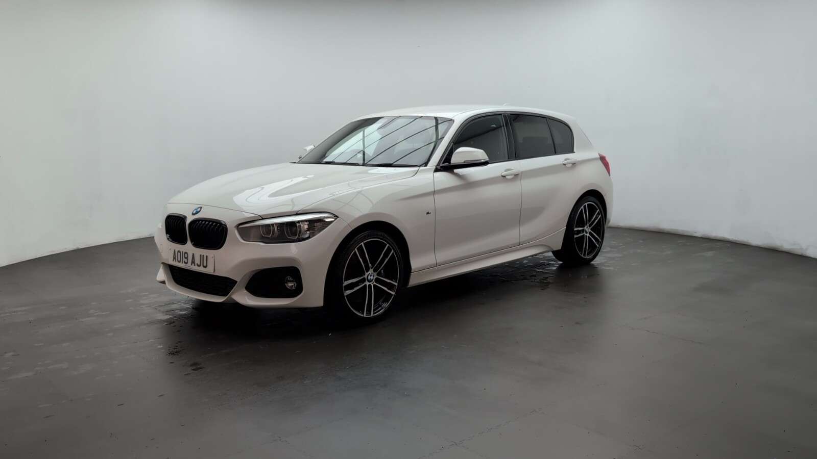 2019 BMW 1 SERIES 2019 BMW 1 SERIES