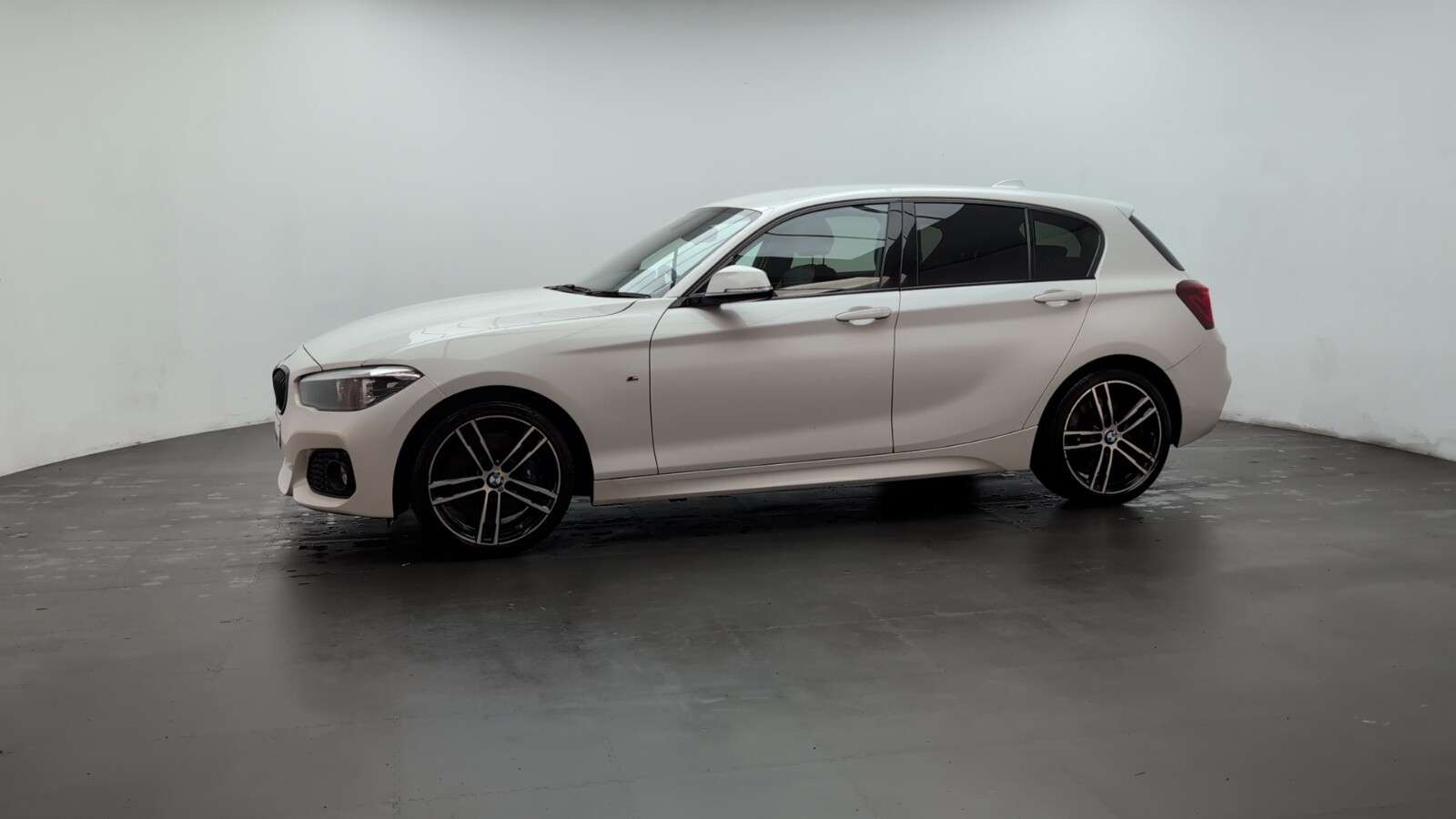 2019 BMW 1 SERIES 2019 BMW 1 SERIES