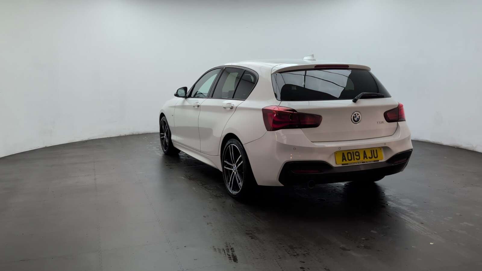 2019 BMW 1 SERIES 2019 BMW 1 SERIES