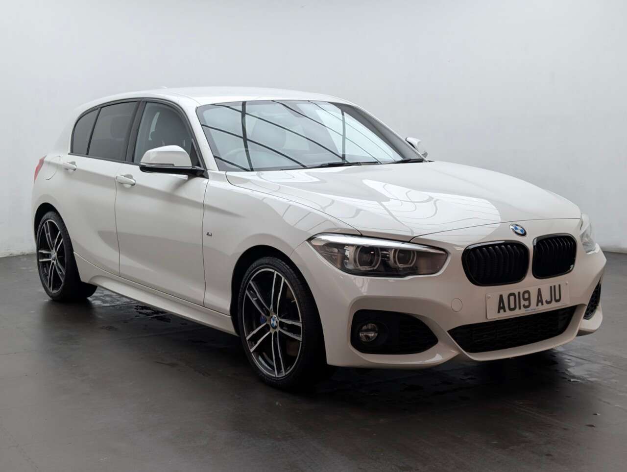 2019 BMW 1 SERIES 2019 BMW 1 SERIES