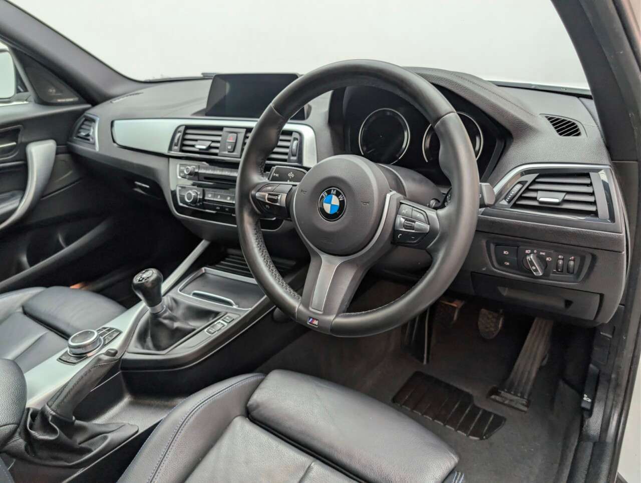 2019 BMW 1 SERIES 2019 BMW 1 SERIES