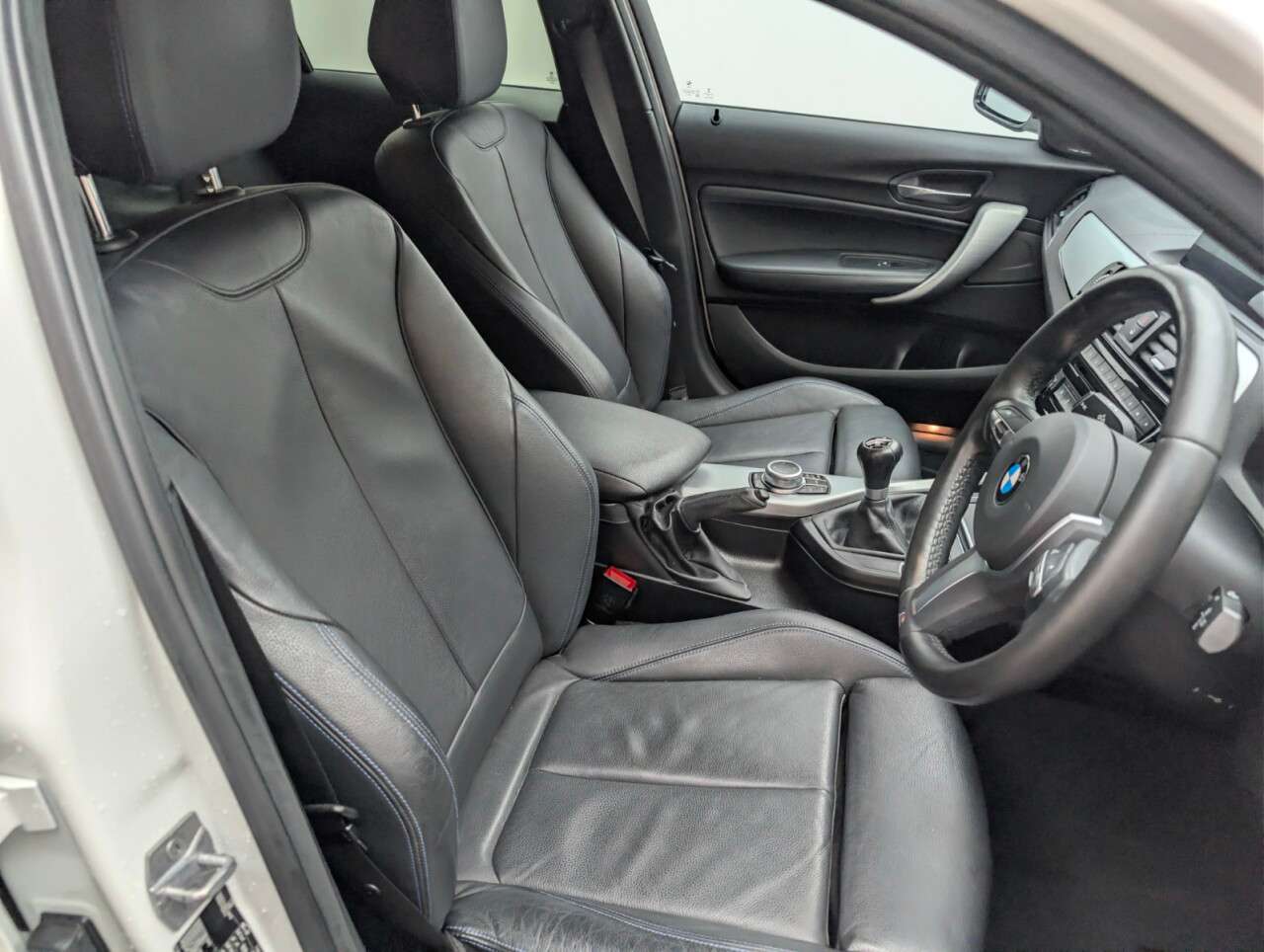 2019 BMW 1 SERIES 2019 BMW 1 SERIES