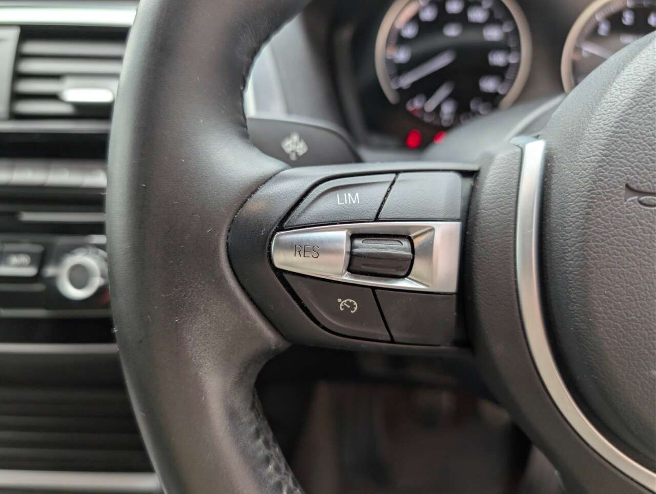 2019 BMW 1 SERIES 2019 BMW 1 SERIES