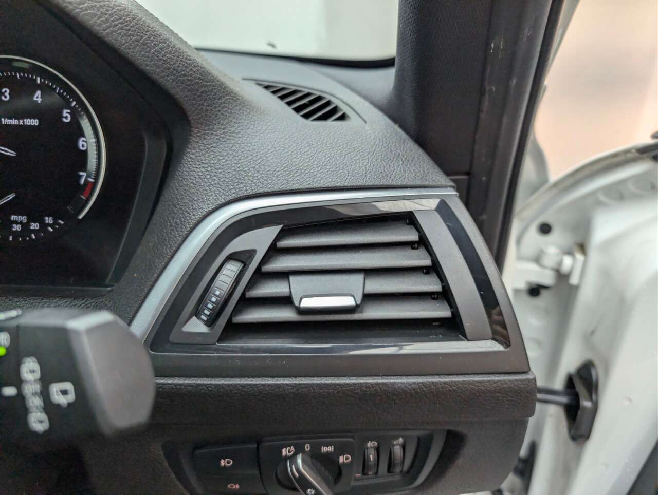 2019 BMW 1 SERIES 2019 BMW 1 SERIES