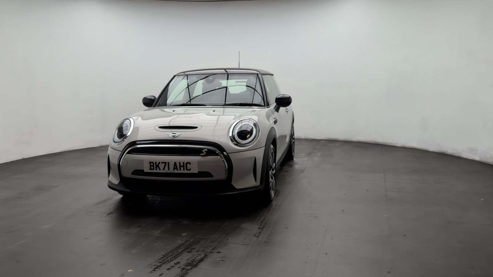 2021 MINI ELECTRIC HATCH 2021 MINI ELECTRIC HATCH
