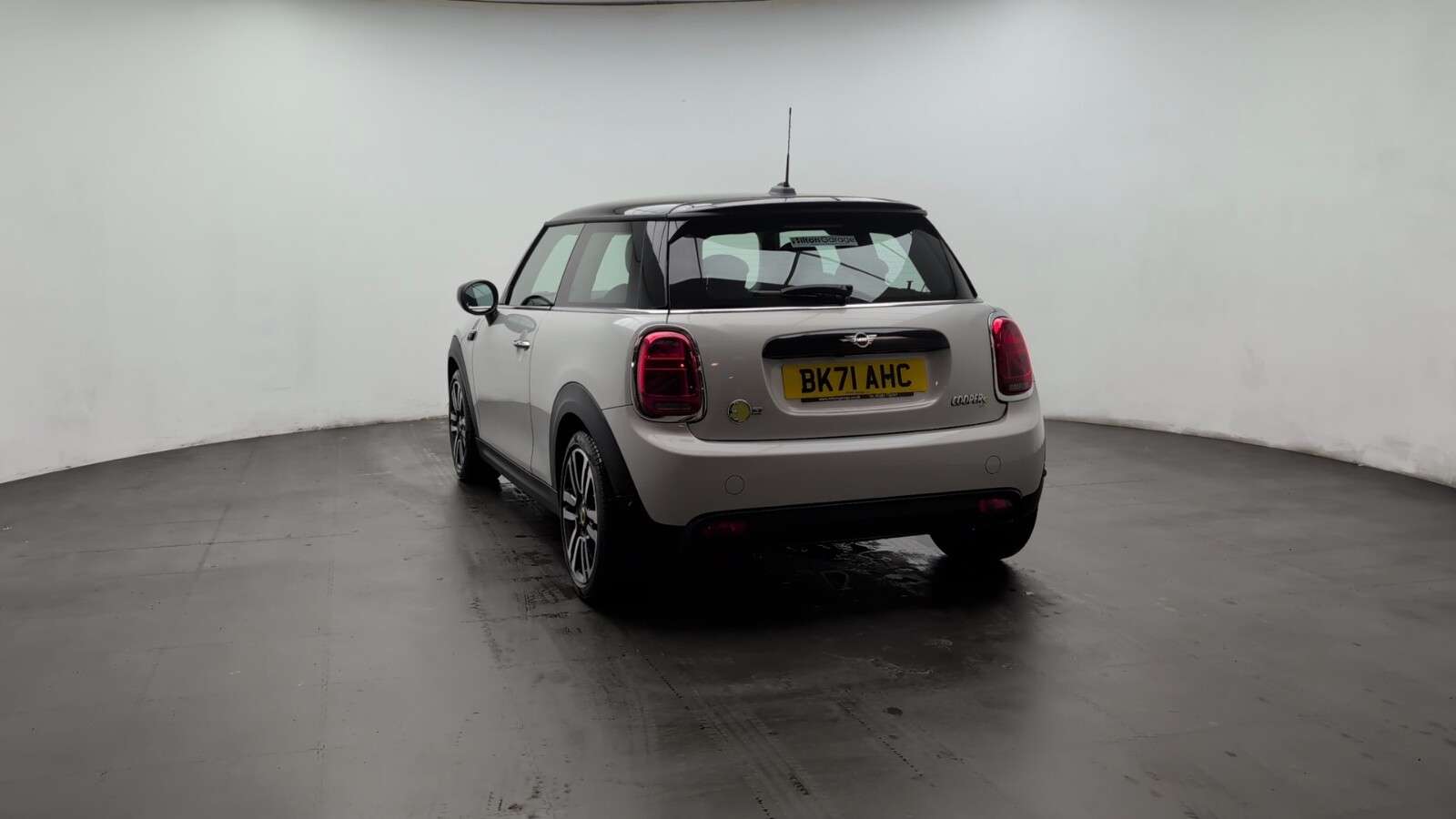 2021 MINI ELECTRIC HATCH 2021 MINI ELECTRIC HATCH