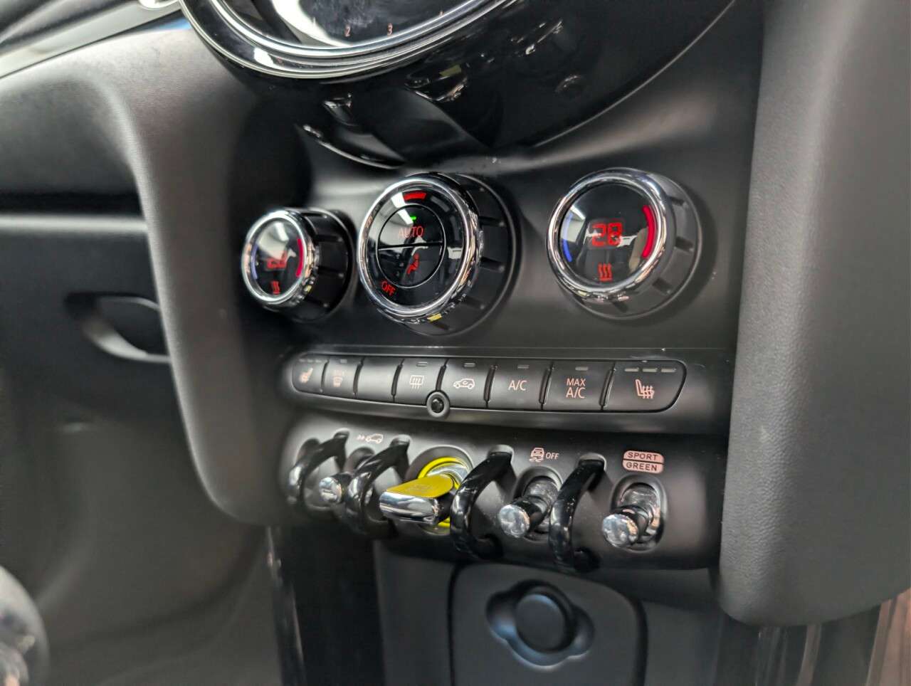 2021 MINI ELECTRIC HATCH 2021 MINI ELECTRIC HATCH