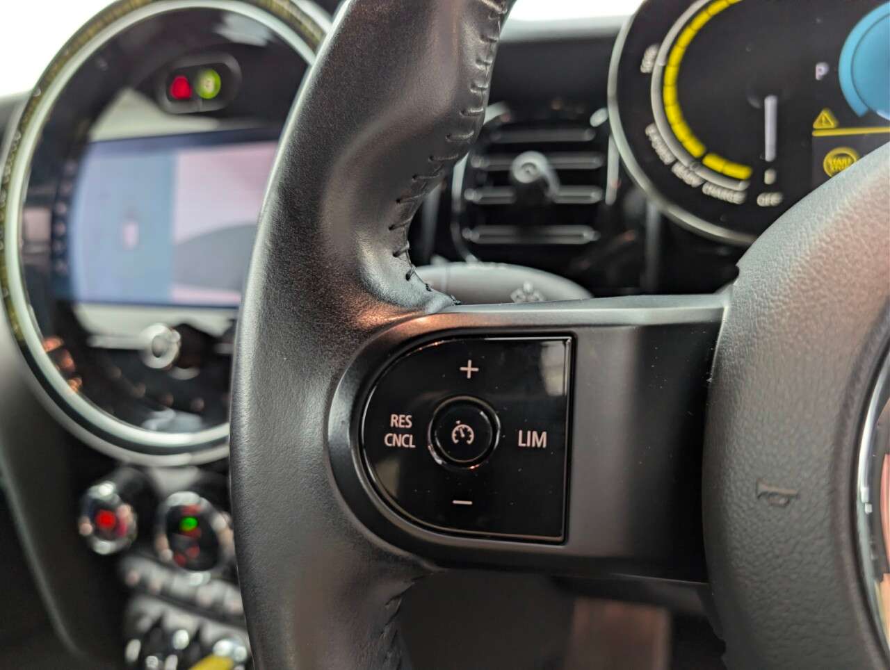 2021 MINI ELECTRIC HATCH 2021 MINI ELECTRIC HATCH