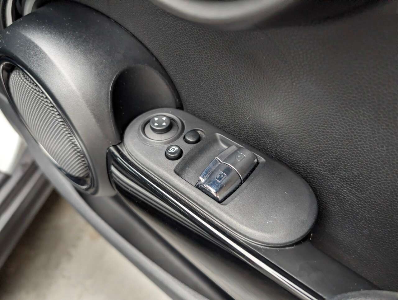 2021 MINI ELECTRIC HATCH 2021 MINI ELECTRIC HATCH