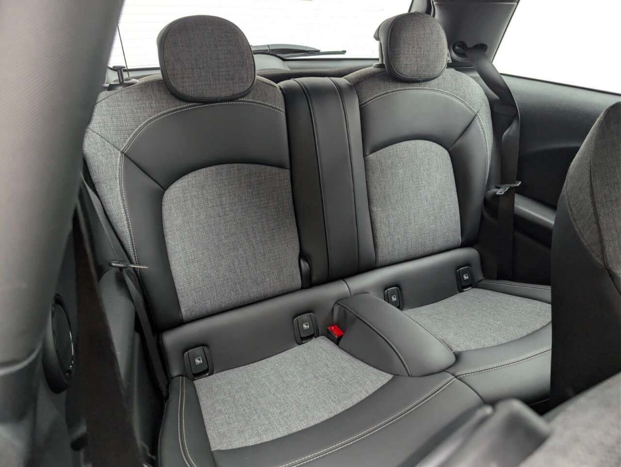 2021 MINI ELECTRIC HATCH 2021 MINI ELECTRIC HATCH