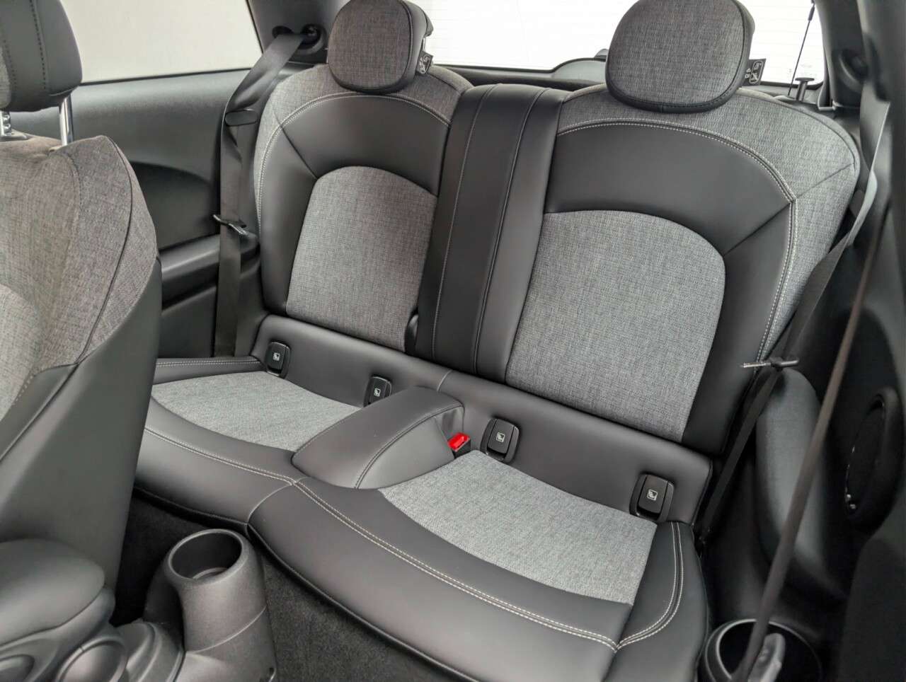 2021 MINI ELECTRIC HATCH 2021 MINI ELECTRIC HATCH