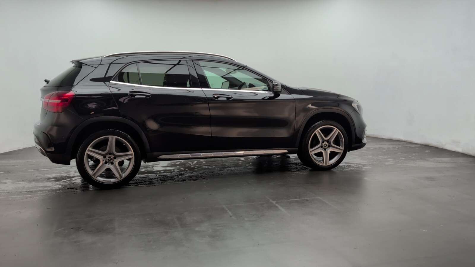 2019 MERCEDES-BENZ 180 2019 MERCEDES-BENZ 180