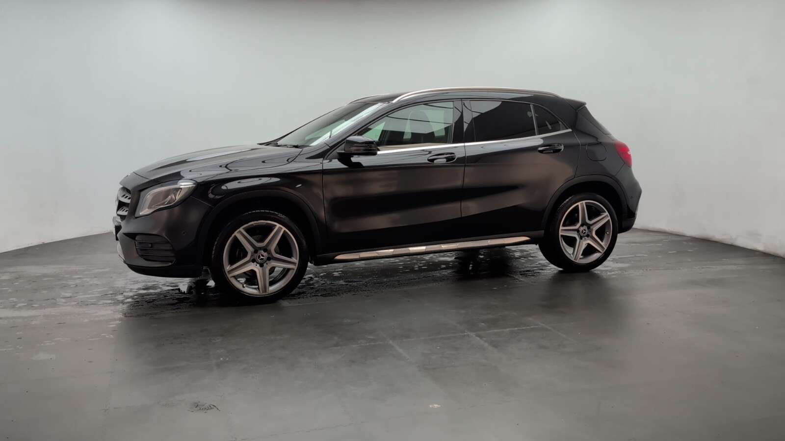 2019 MERCEDES-BENZ 180 2019 MERCEDES-BENZ 180