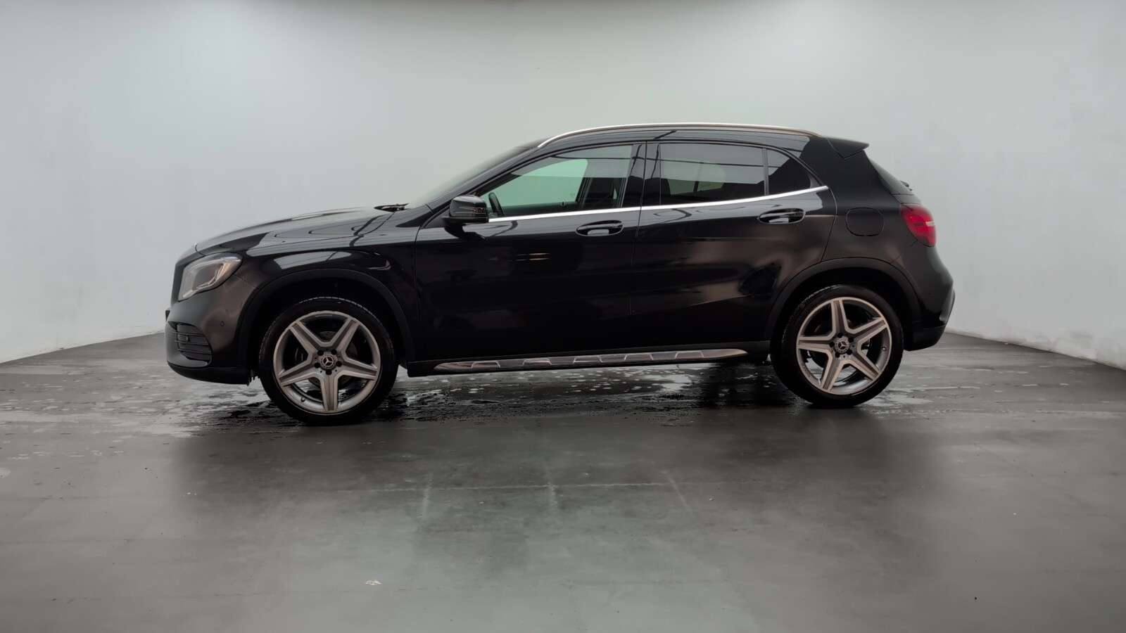 2019 MERCEDES-BENZ 180 2019 MERCEDES-BENZ 180