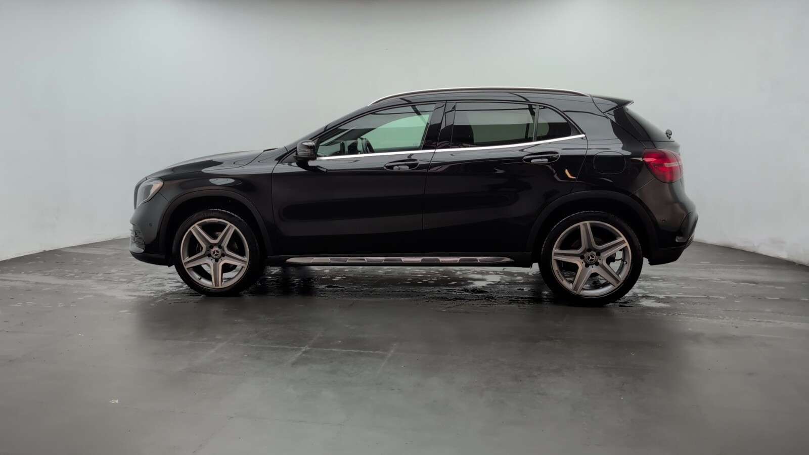 2019 MERCEDES-BENZ 180 2019 MERCEDES-BENZ 180