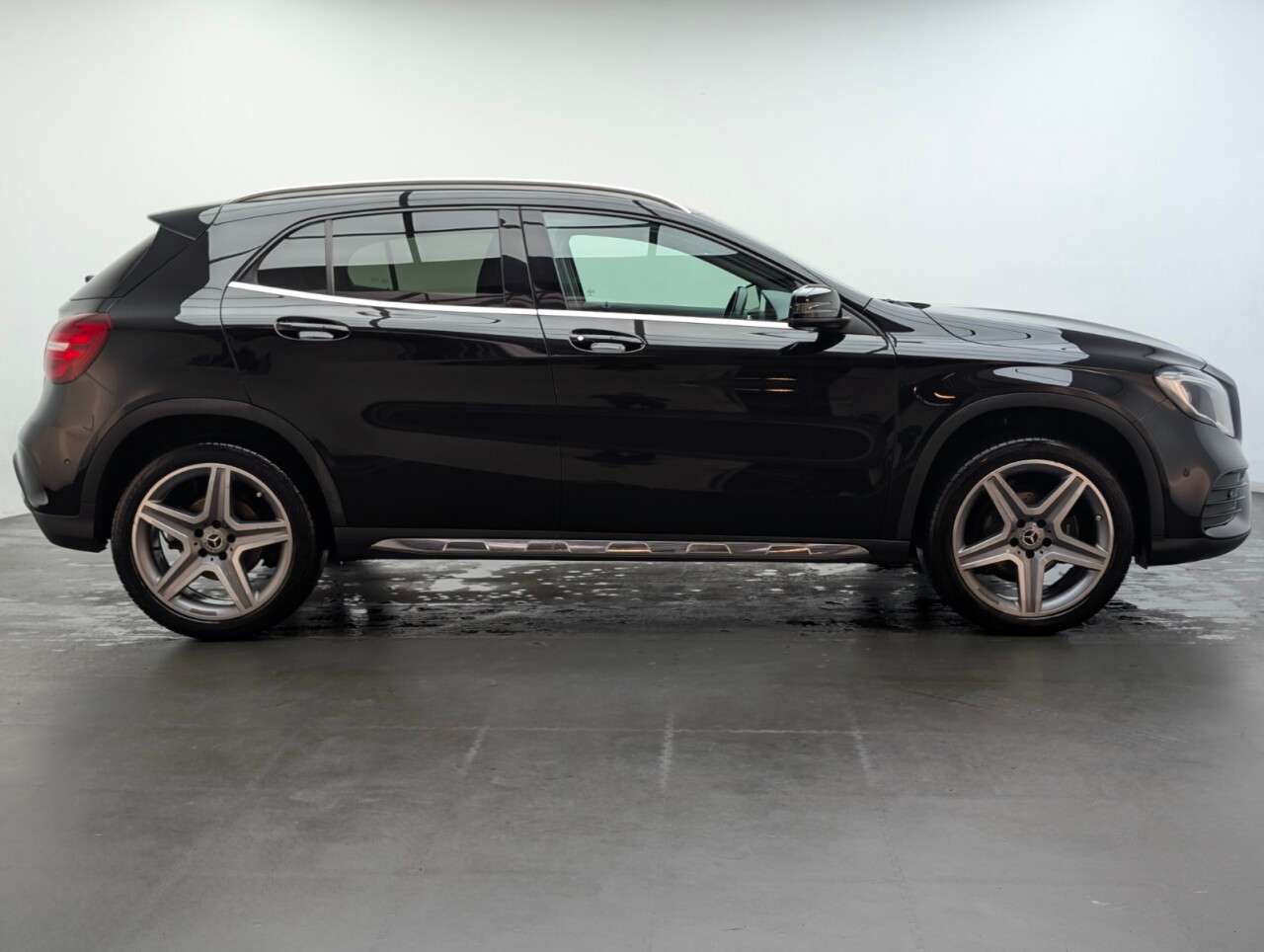 2019 MERCEDES-BENZ 180 2019 MERCEDES-BENZ 180