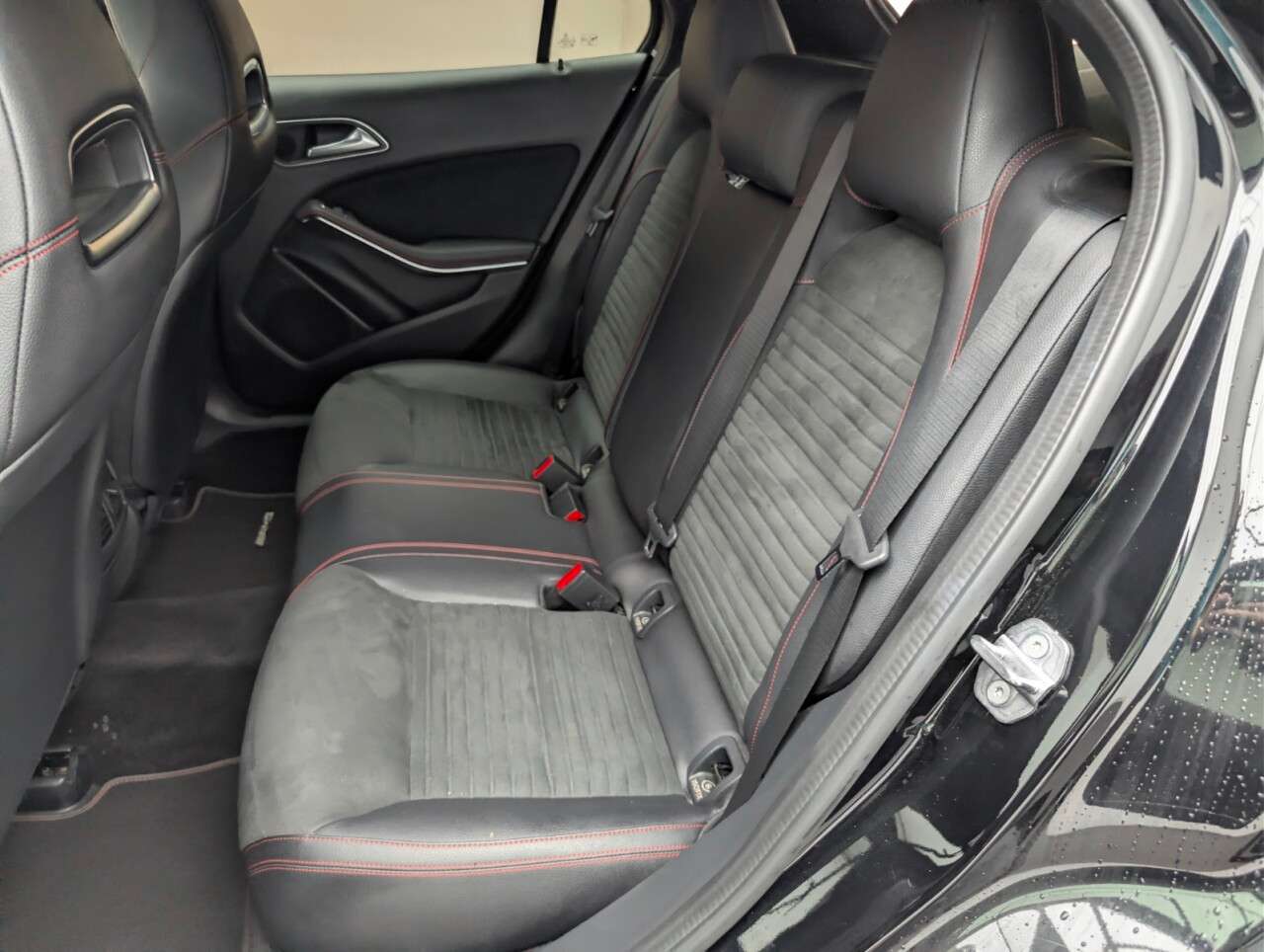 2019 MERCEDES-BENZ 180 2019 MERCEDES-BENZ 180