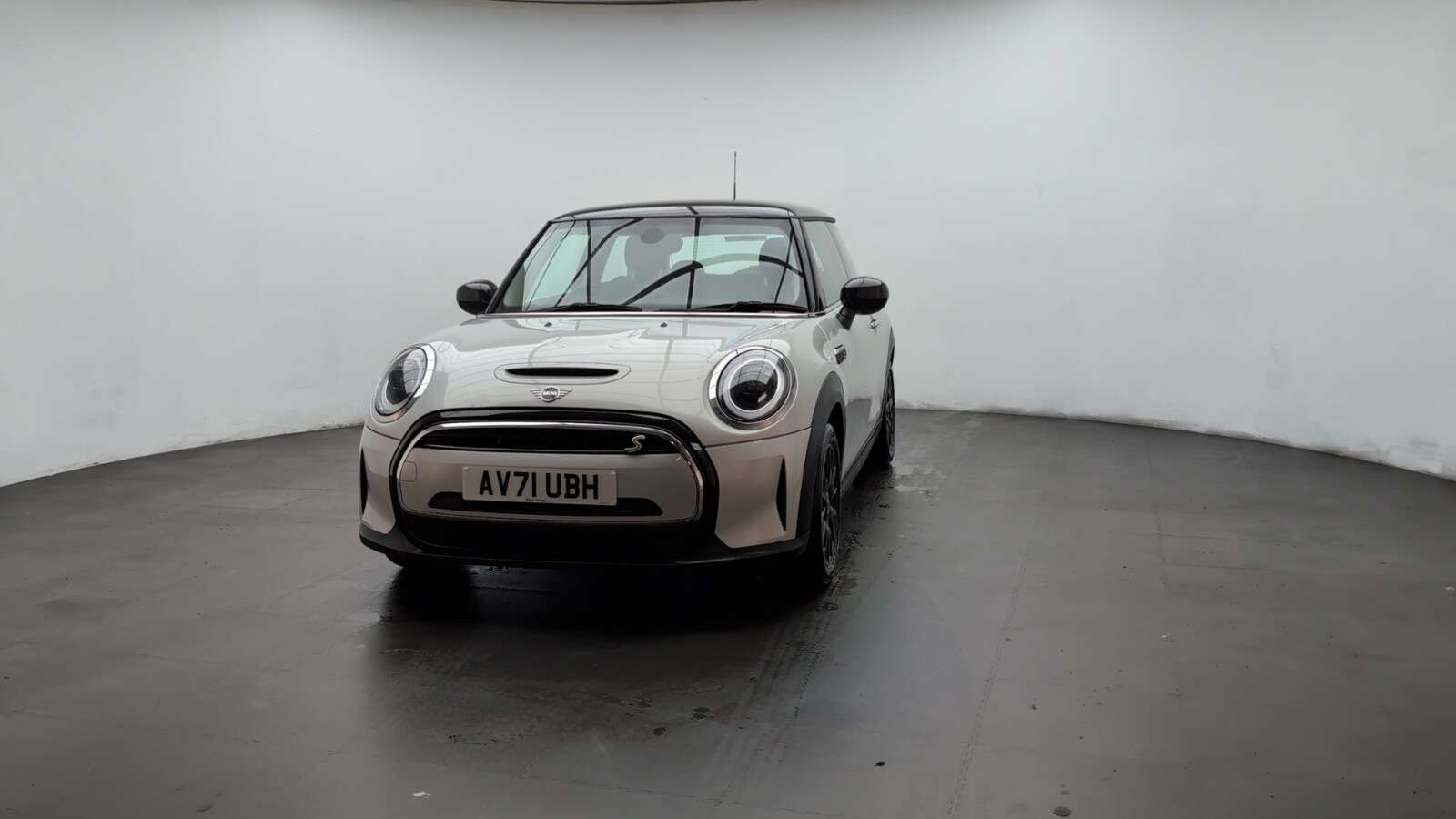 2021 MINI ELECTRIC HATCH 2021 MINI ELECTRIC HATCH