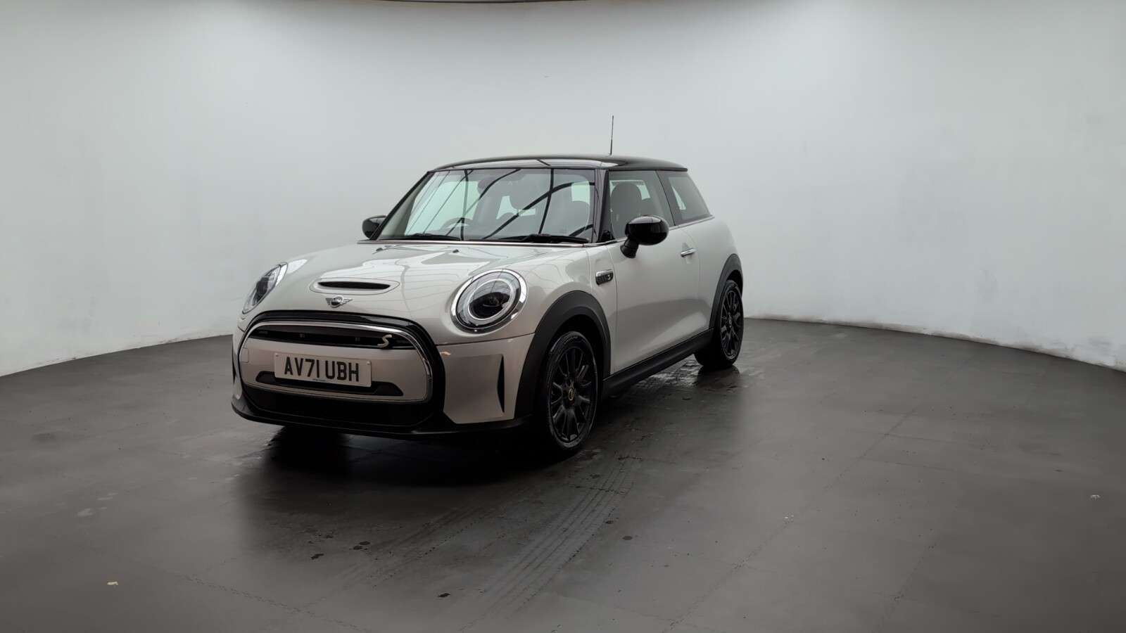 2021 MINI ELECTRIC HATCH 2021 MINI ELECTRIC HATCH