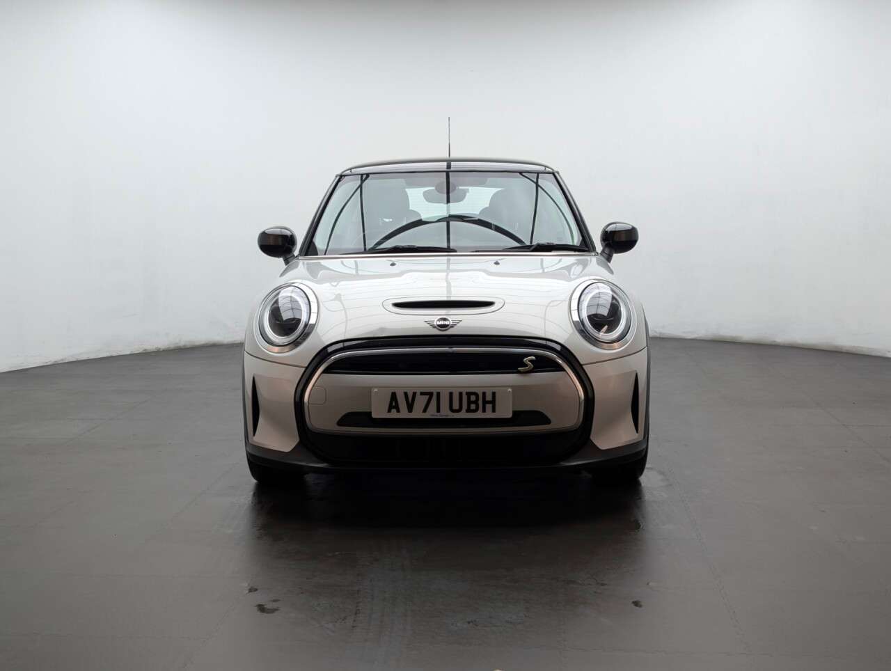 2021 MINI ELECTRIC HATCH 2021 MINI ELECTRIC HATCH
