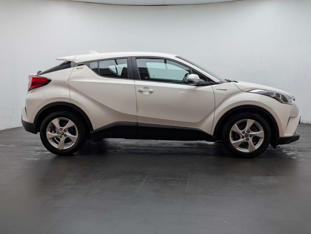 2019 TOYOTA C-HR 2019 TOYOTA C-HR