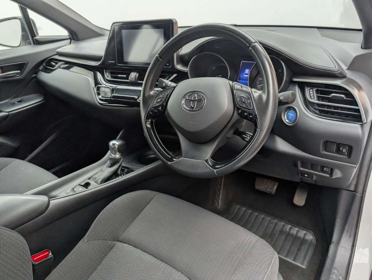 2019 TOYOTA C-HR 2019 TOYOTA C-HR