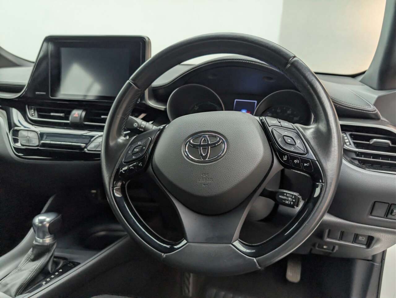 2019 TOYOTA C-HR 2019 TOYOTA C-HR