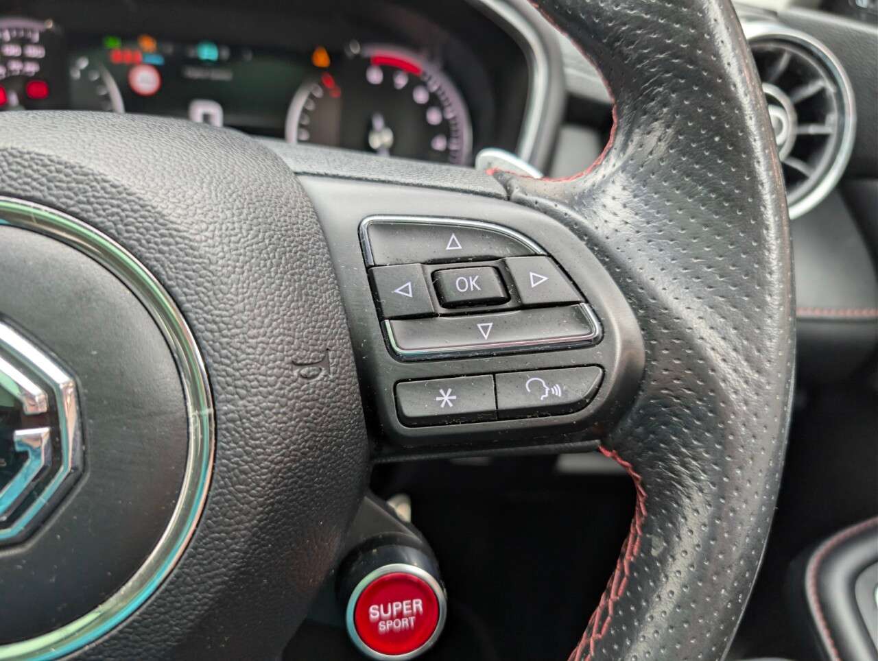 2020 MG MG HS 2020 MG MG HS