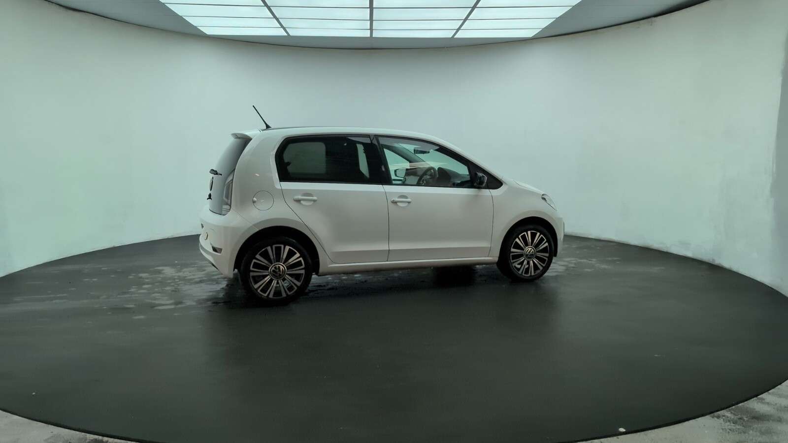 2020 VOLKSWAGEN UP! 2020 VOLKSWAGEN UP!