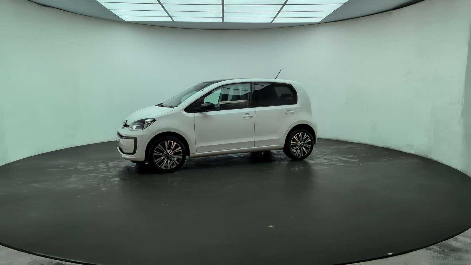 2020 VOLKSWAGEN UP! 2020 VOLKSWAGEN UP!