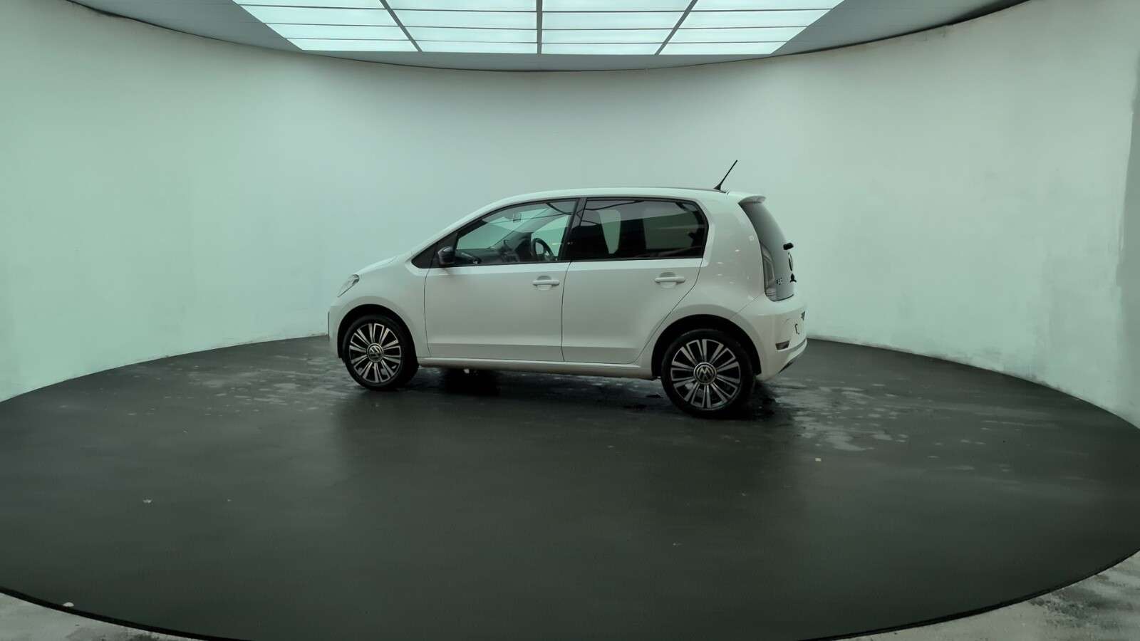 2020 VOLKSWAGEN UP! 2020 VOLKSWAGEN UP!