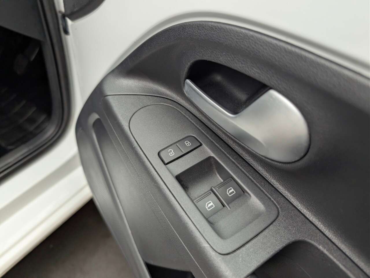 2020 VOLKSWAGEN UP! 2020 VOLKSWAGEN UP!