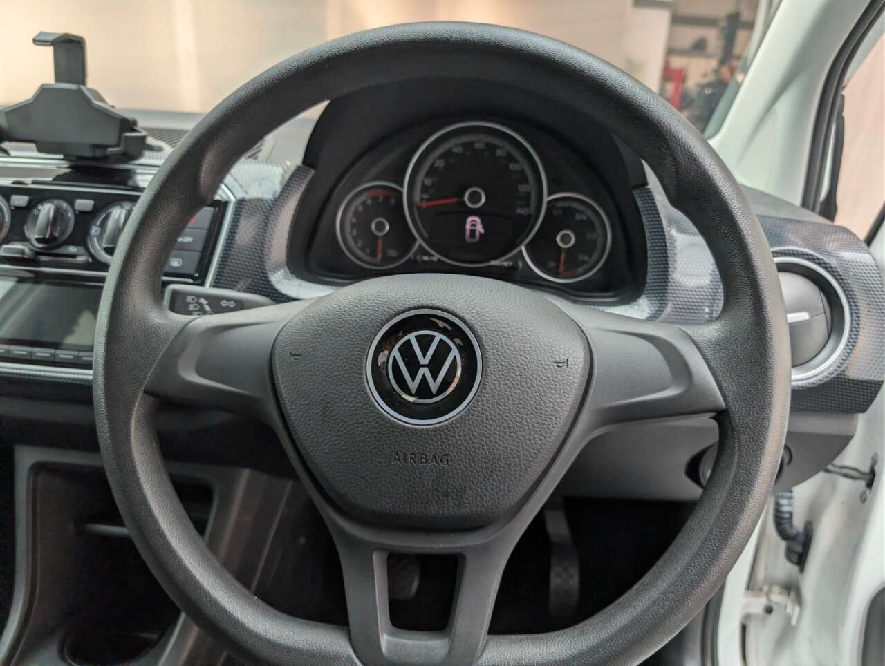 2020 VOLKSWAGEN UP! 2020 VOLKSWAGEN UP!