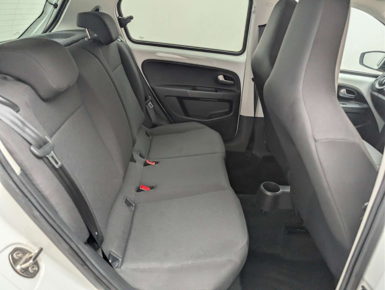 2020 VOLKSWAGEN UP! 2020 VOLKSWAGEN UP!