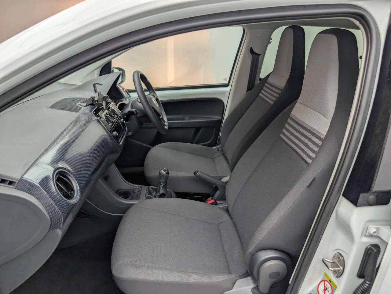 2020 VOLKSWAGEN UP! 2020 VOLKSWAGEN UP!