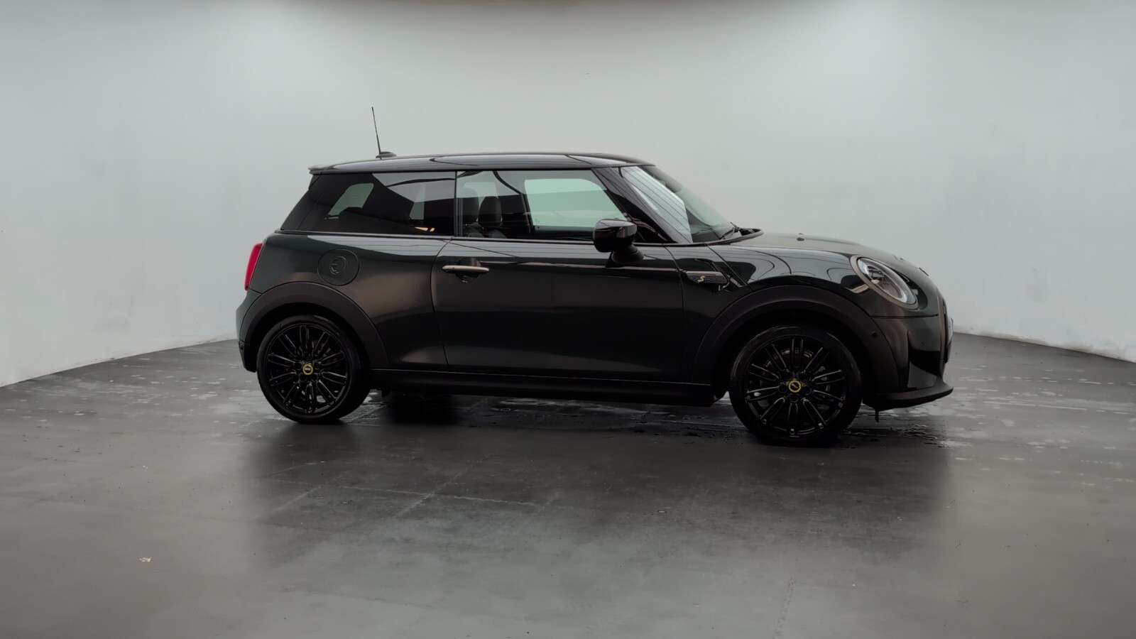 2023 MINI ELECTRIC HATCH 2023 MINI ELECTRIC HATCH