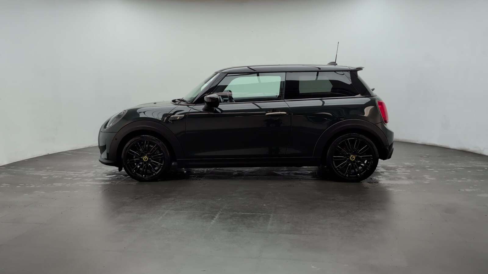 2023 MINI ELECTRIC HATCH 2023 MINI ELECTRIC HATCH