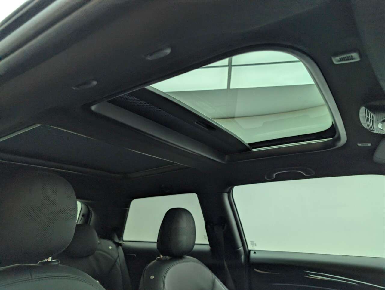 2023 MINI ELECTRIC HATCH 2023 MINI ELECTRIC HATCH