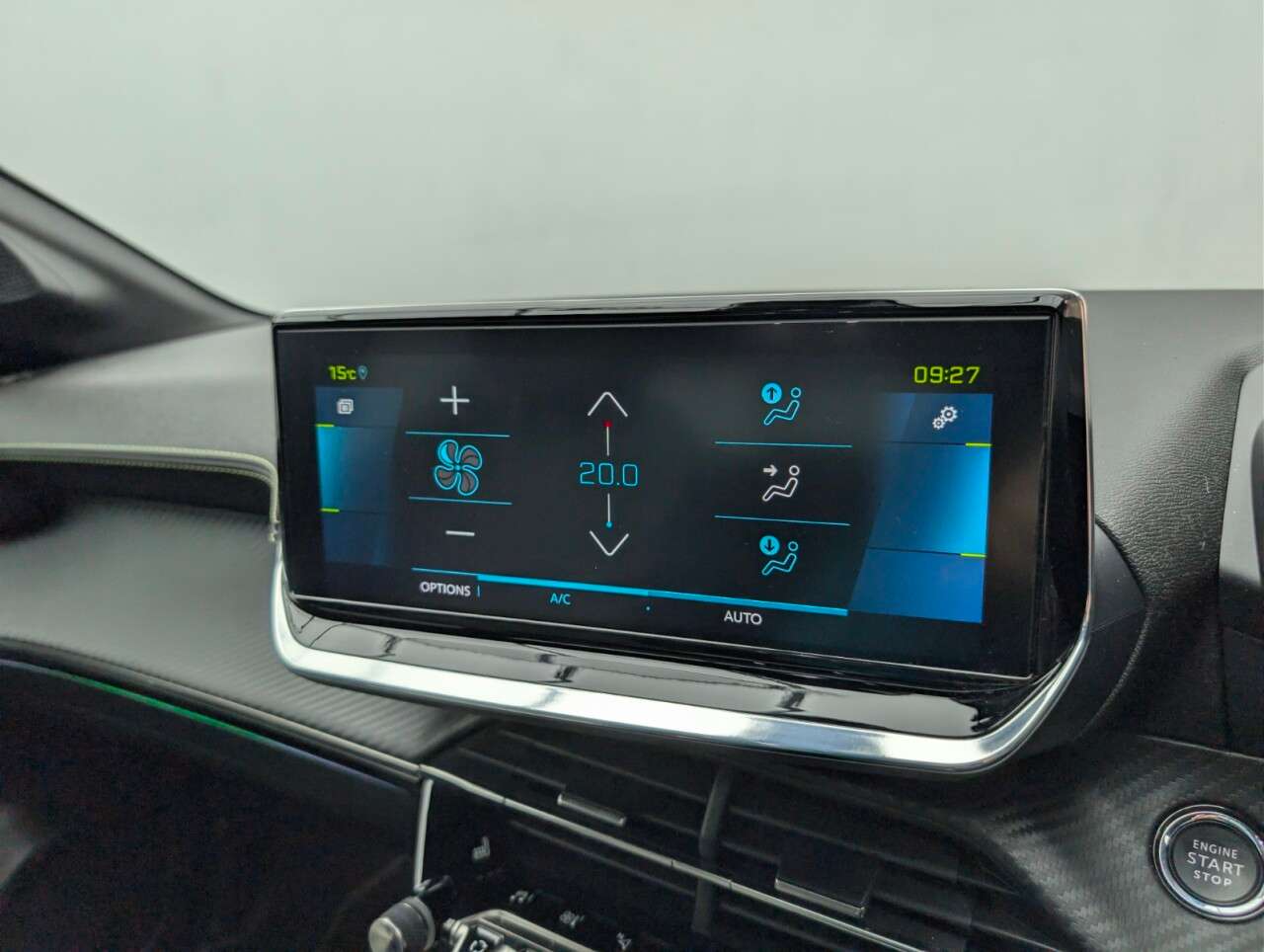 2021 PEUGEOT E-208 2021 PEUGEOT E-208