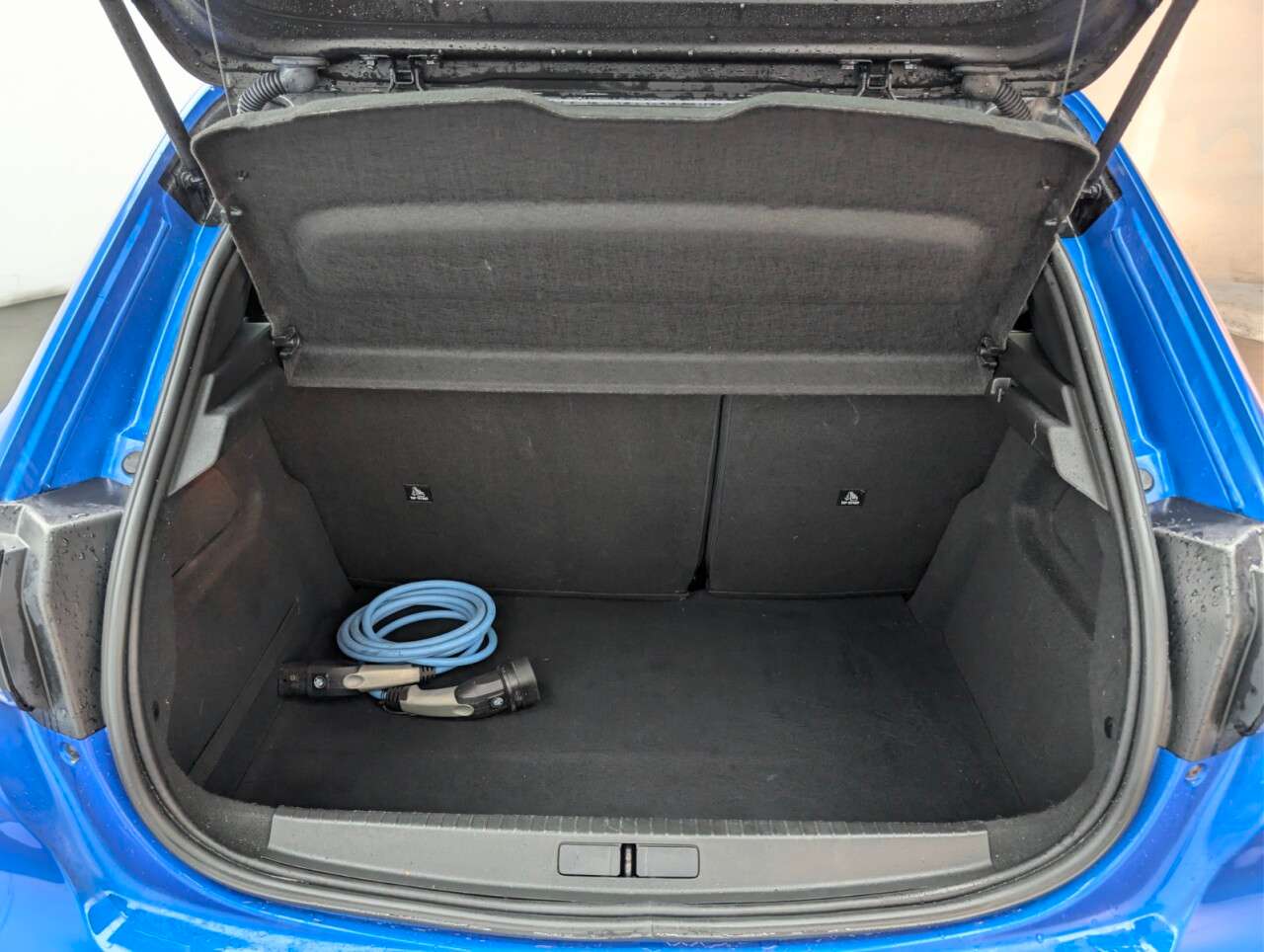 2021 PEUGEOT E-208 2021 PEUGEOT E-208