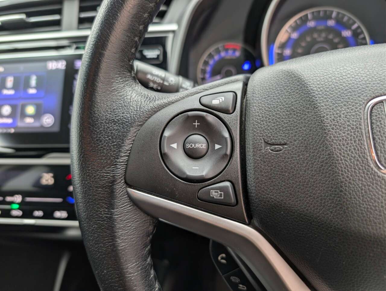 2016 HONDA JAZZ 2016 HONDA JAZZ