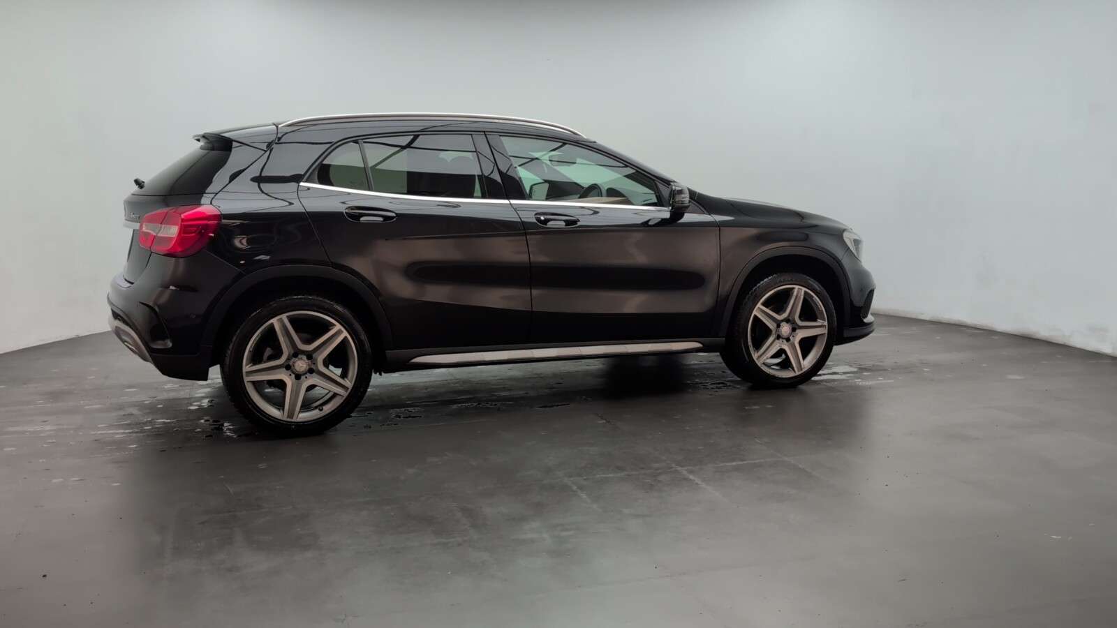 2017 MERCEDES-BENZ 180 2017 MERCEDES-BENZ 180