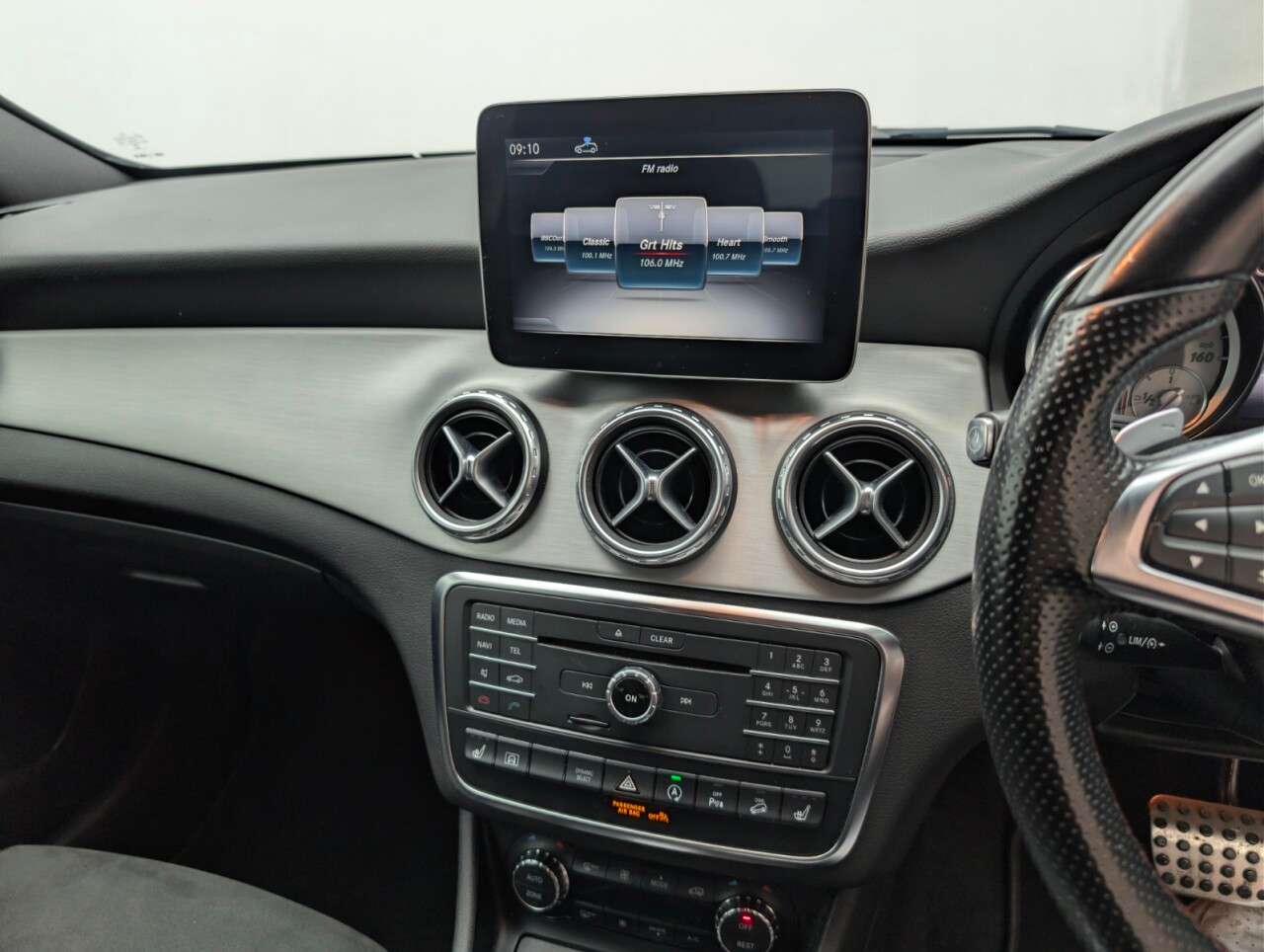 2017 MERCEDES-BENZ 180 2017 MERCEDES-BENZ 180