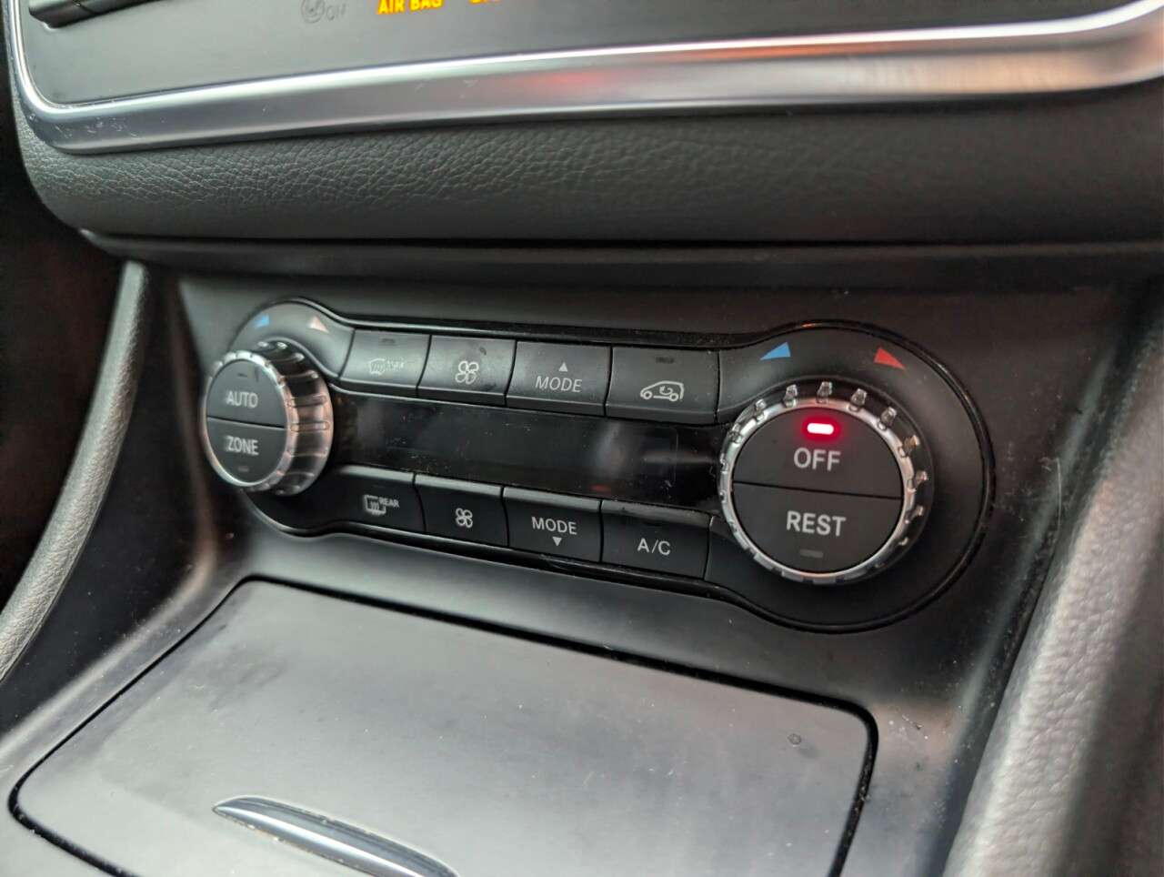 2017 MERCEDES-BENZ 180 2017 MERCEDES-BENZ 180