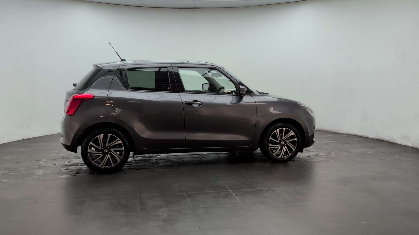 2022 SUZUKI SWIFT 2022 SUZUKI SWIFT