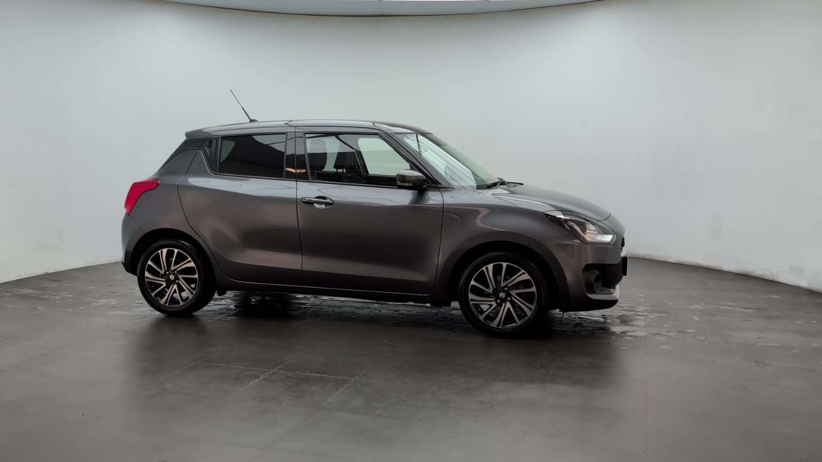 2022 SUZUKI SWIFT 2022 SUZUKI SWIFT