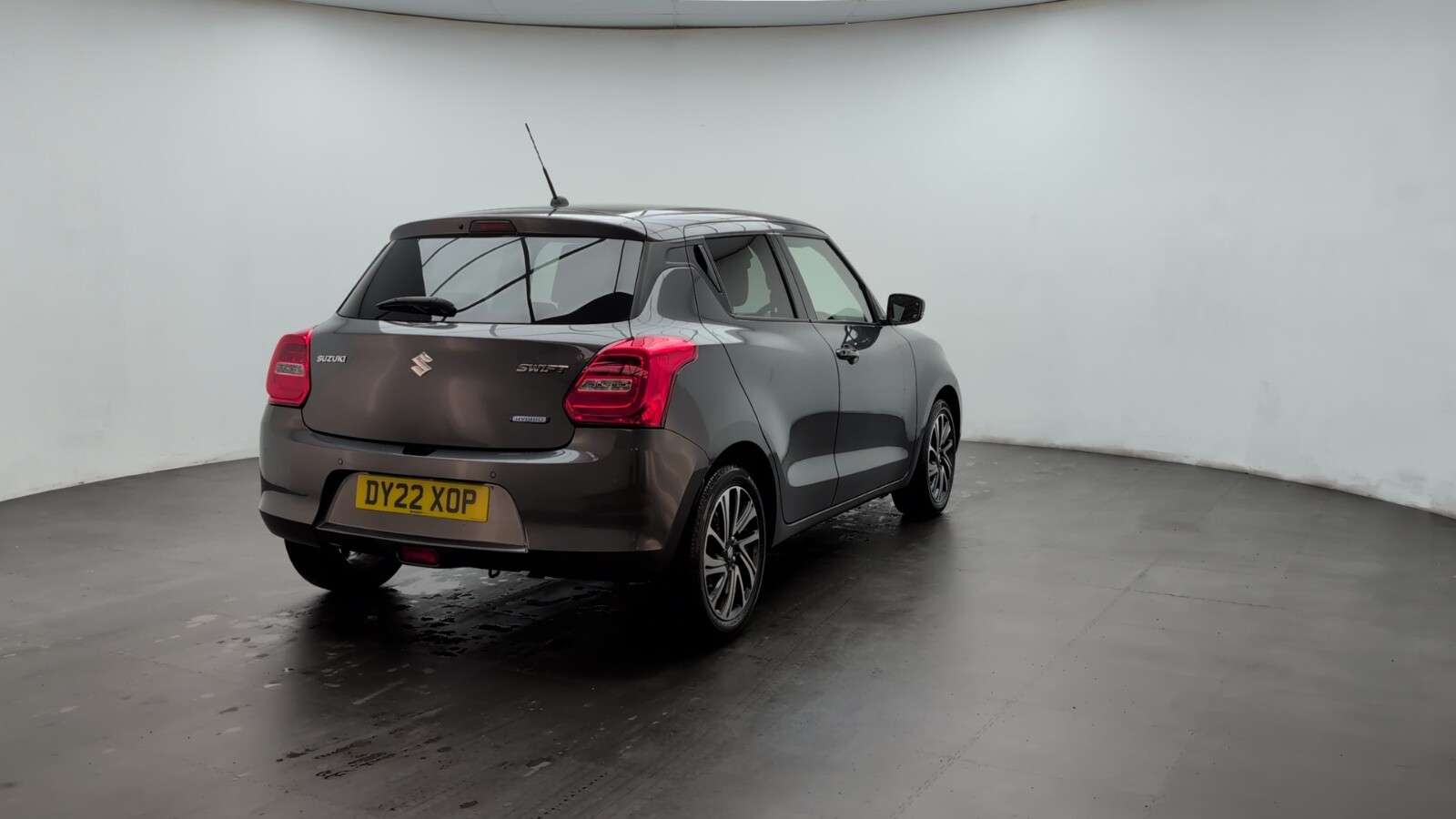 2022 SUZUKI SWIFT 2022 SUZUKI SWIFT